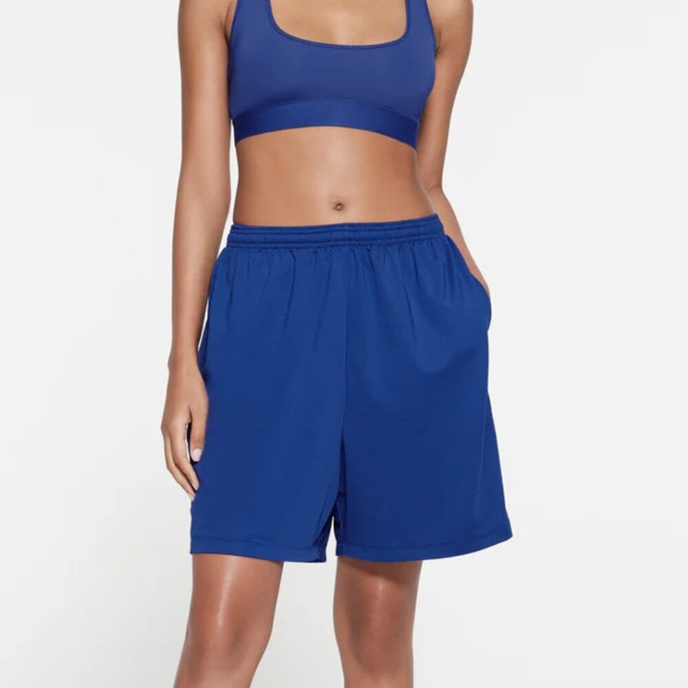 SKIMS MESH OVERSIZED SHORT L